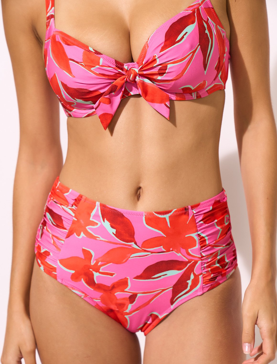 Fused Florals Bow Bikini in pink fusion von Lidea
